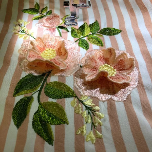 Rosehips with 3D elements machine embroidery design