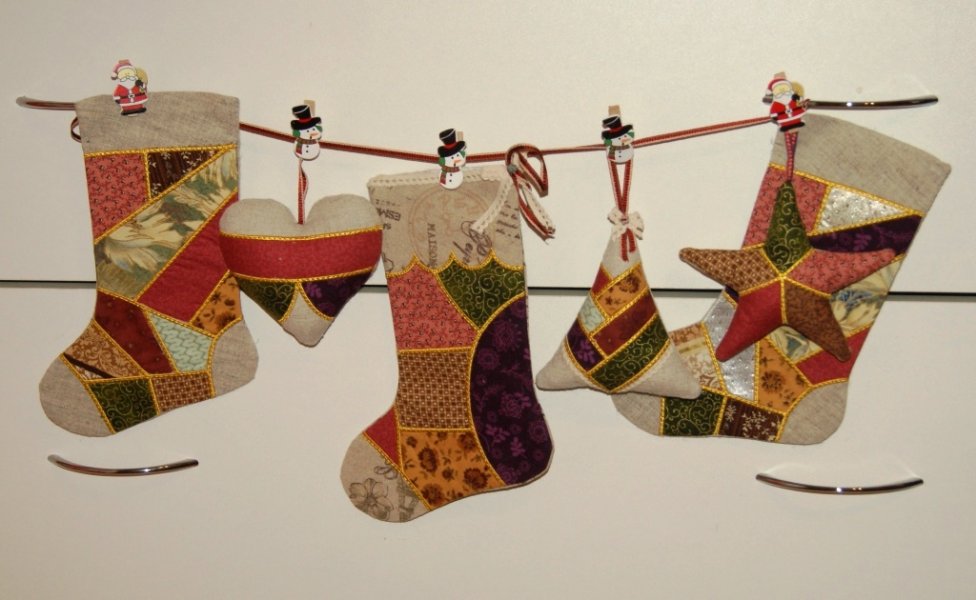 Christmas set of machine embroidery designs in the patchwork style