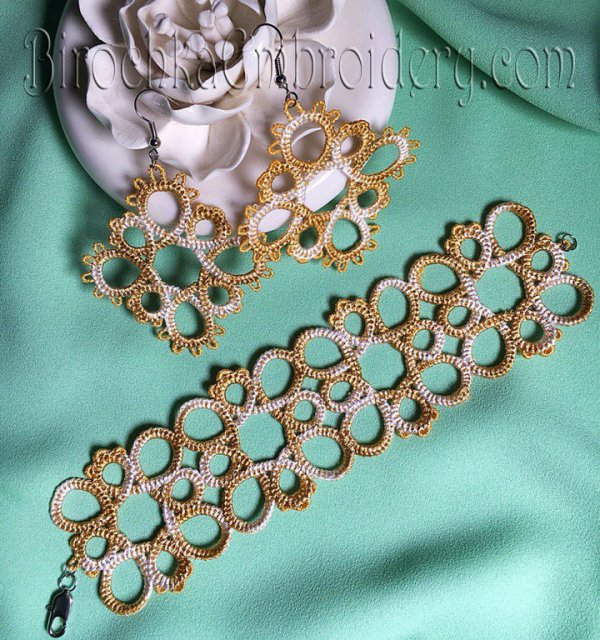 Free Standling Lace Bracelet Earrings Set Tatting