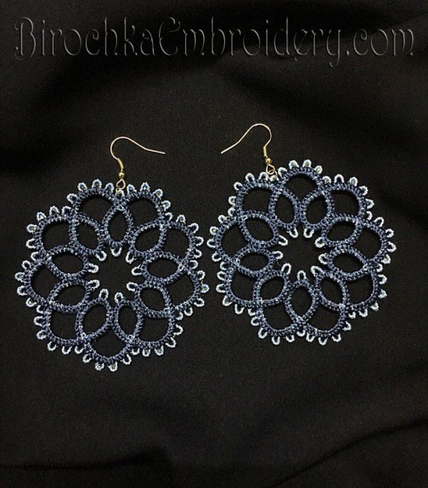 Free Standling Lace Earrings Tatting