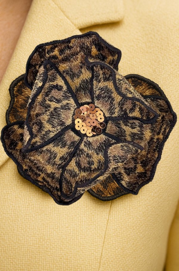 Machine embroidery design brooch fantasy leopard flower FSL